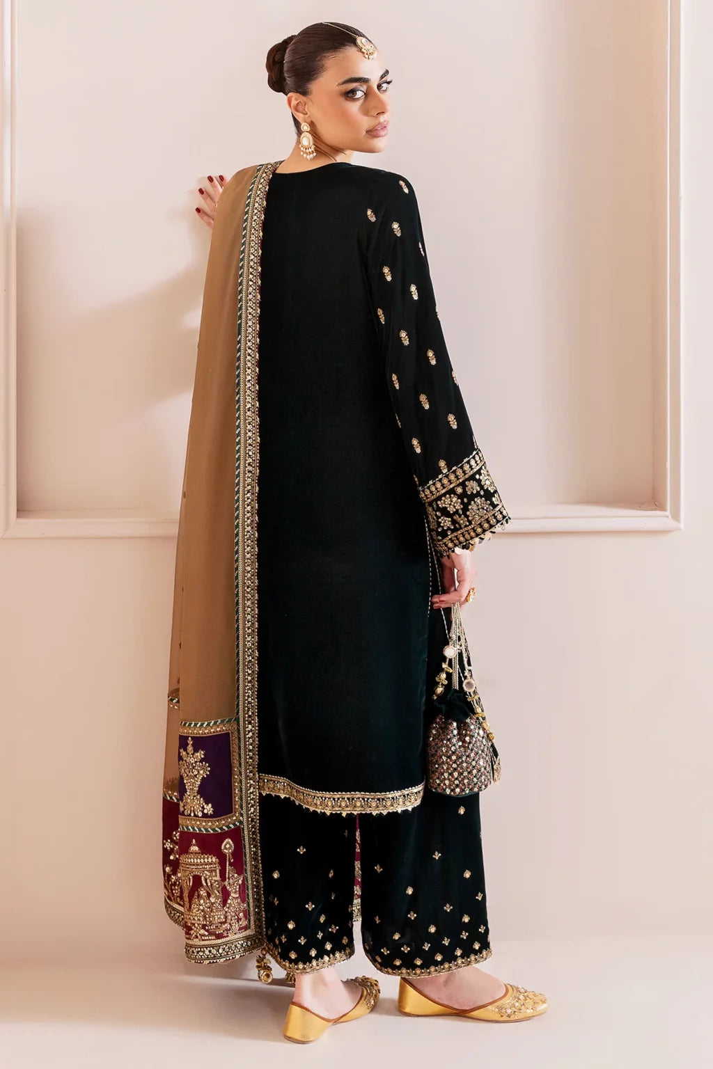 JAZMIN CHANDANI CVF D-01 RAANI Secondary image