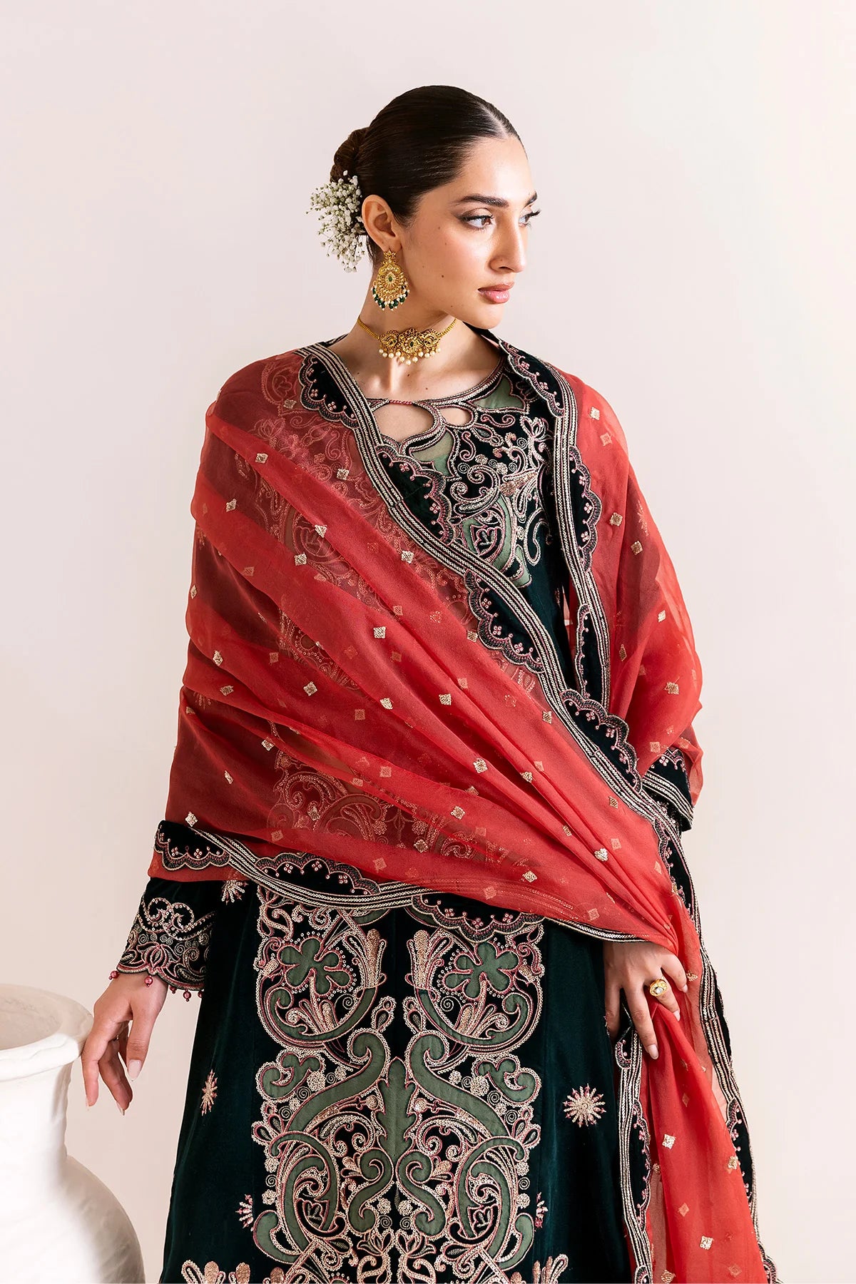 ALIZEH MAKHMAL KISWA