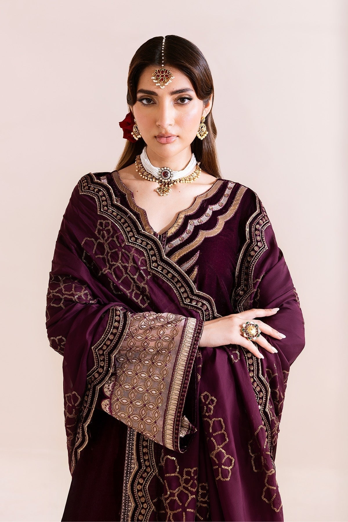ALIZEH MAKHMAL MEHREE