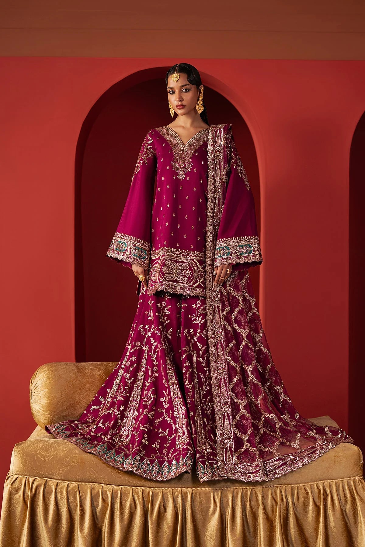 AFROZEH-DIVANI-SHAMAL Main image