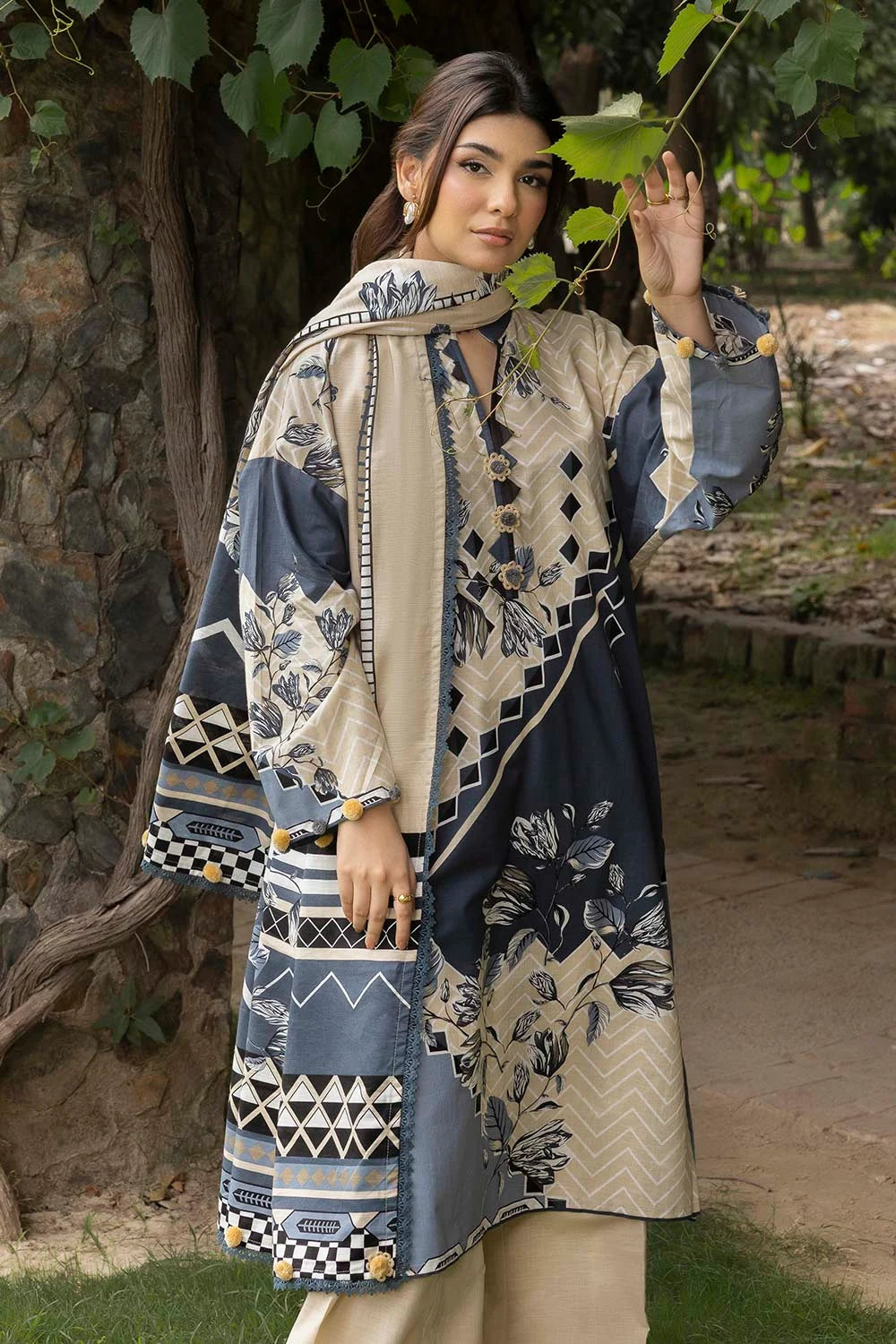 GUL-AHMED K-52023 Main image